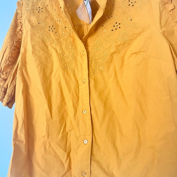 Crown & ivy | nwt yellow button down blouse - M - Picture 5 of 8